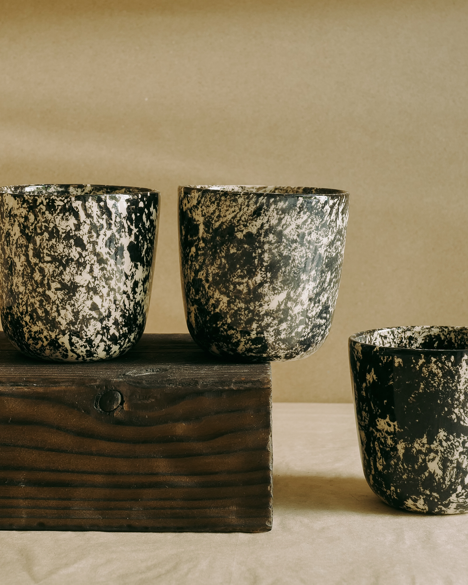 August Café Medium Cup